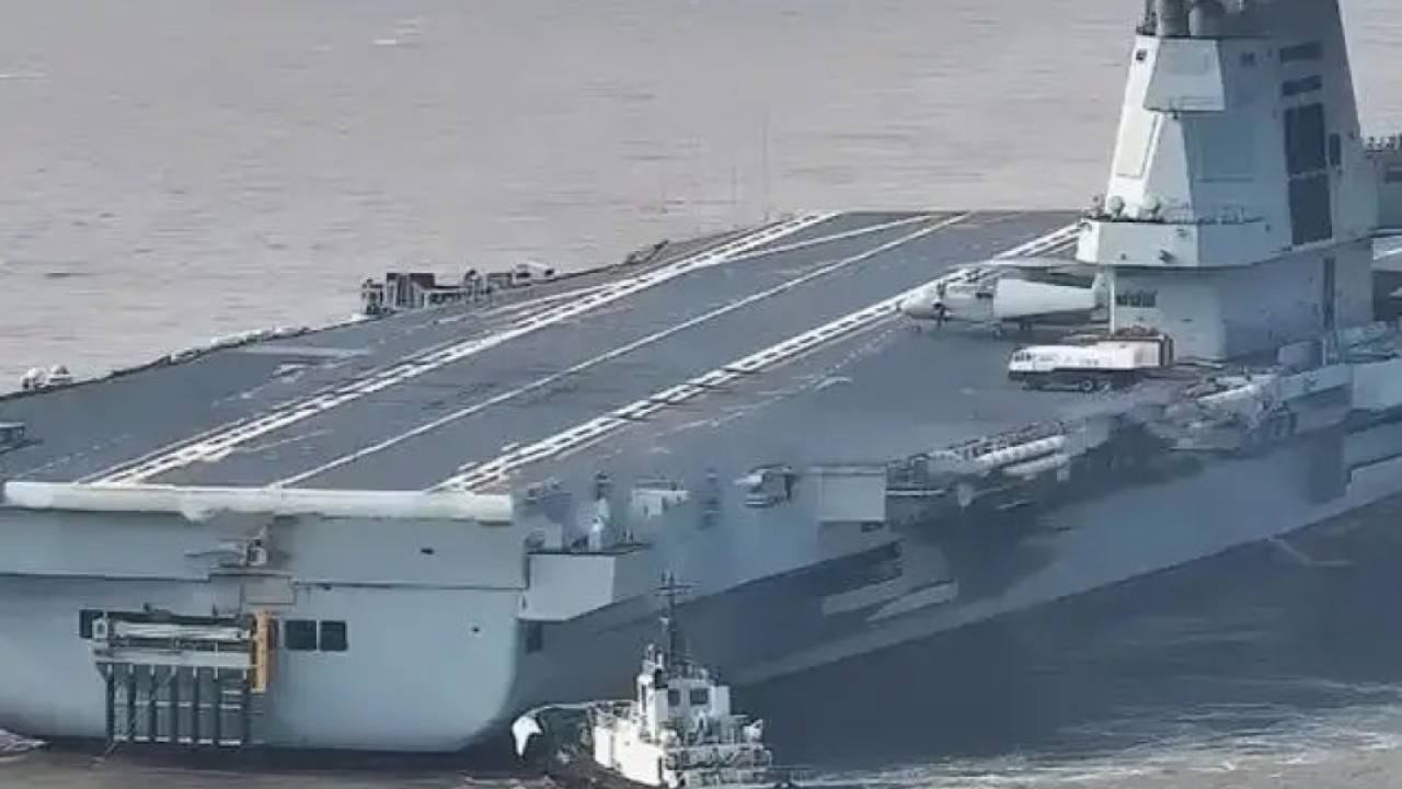 China’s Fujian aircraft carrier nearing take-off tests after photos show tyre marks