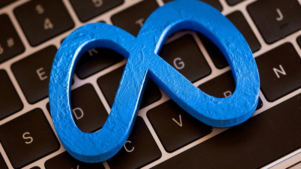 Facebook and Instagram down for thousands of users, Downdetector shows