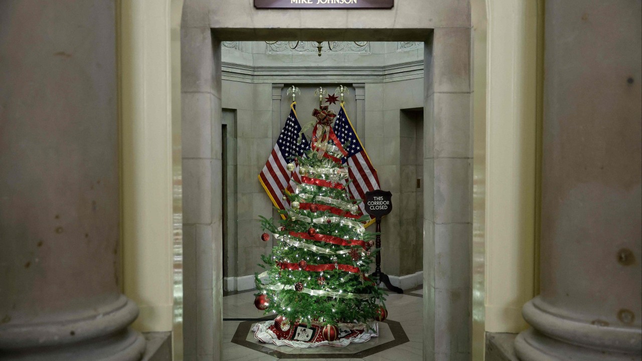 With shutdown hours away, US Republicans mount 3rd bid to fund government