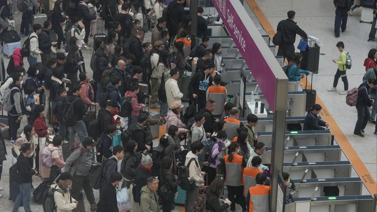 Hong Kong records net outflow of 690,110 trips over Christmas holiday