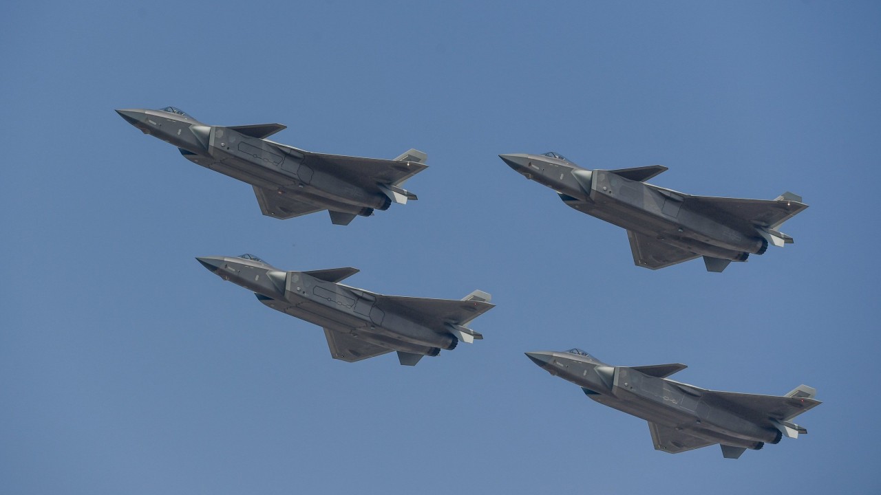 New Chinese fighter jet seen over Chengdu tacitly confirmed by military