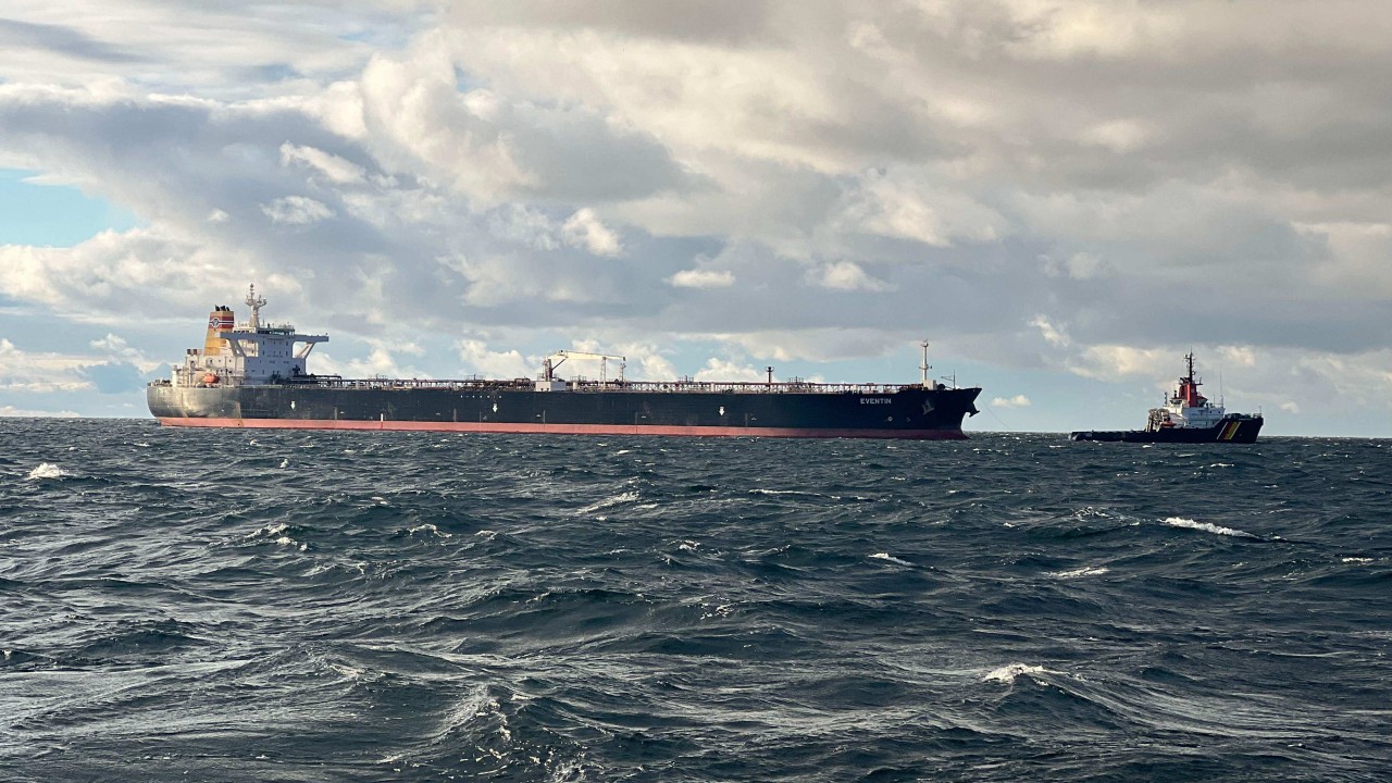 Germany races to save a Russian ‘shadow fleet’ tanker to prevent an oil spill