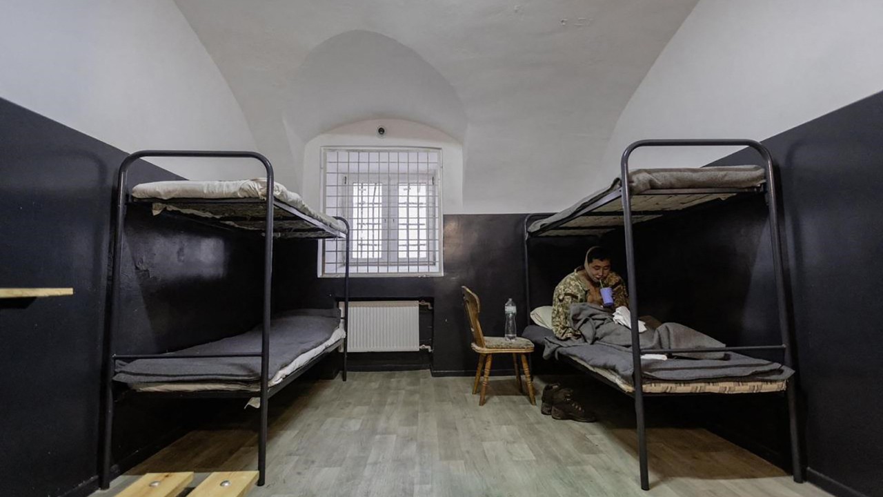 Seoul confirms Ukraine captured 2 North Korean soldiers