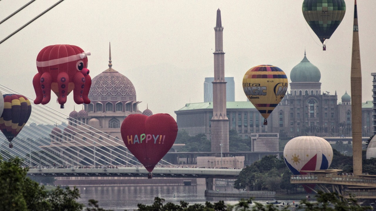 Muslim Malaysians join ‘mosque trend’ on TikTok after tourism video row over representation