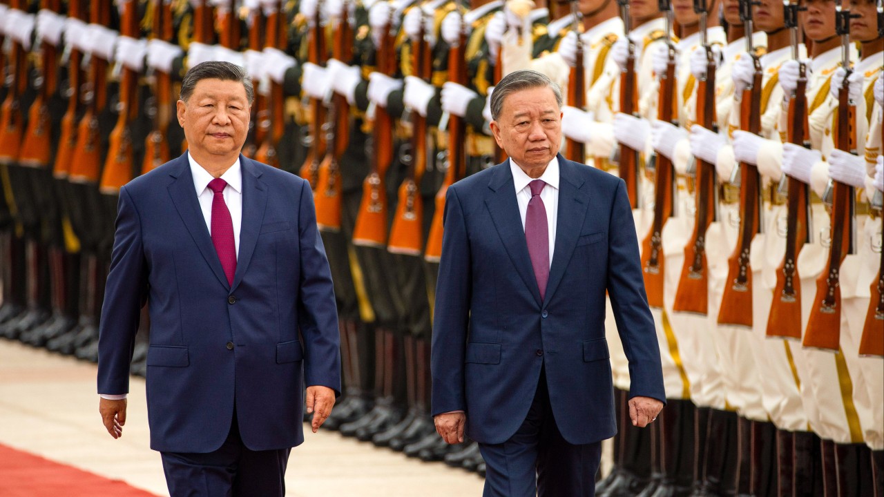 China and Vietnam reaffirm political ties in top-level call