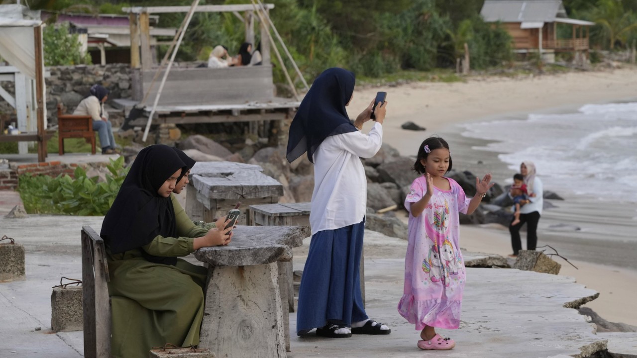 Will Indonesia’s plan to restrict children’s access to social media succeed?
