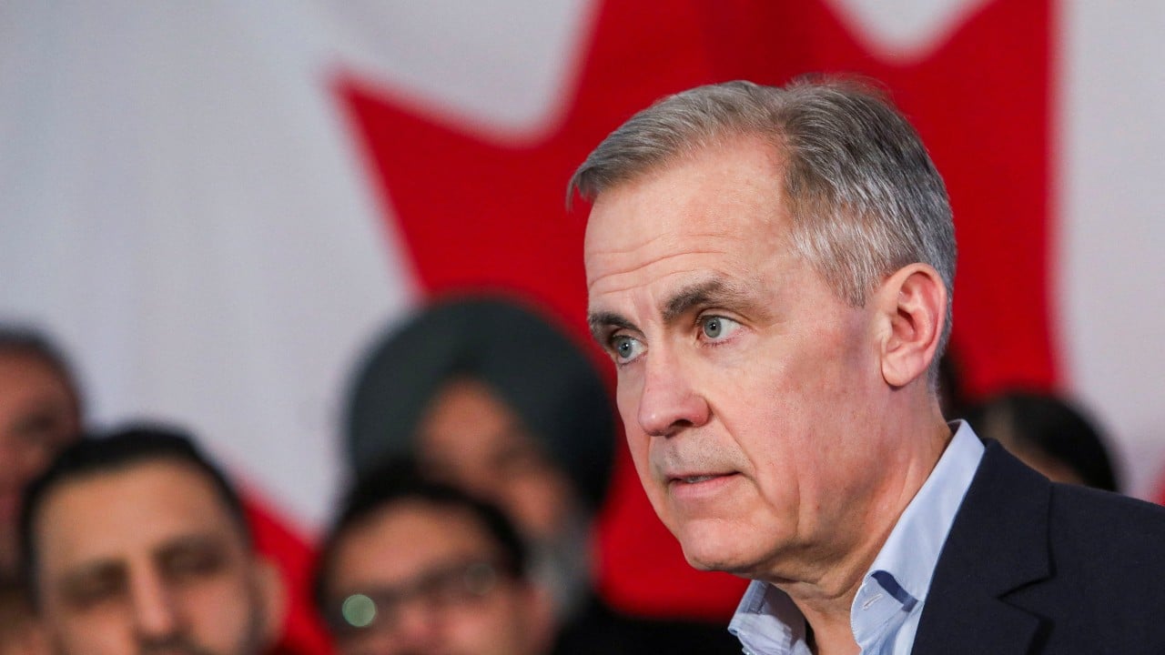 Former Bank of Canada governor Carney launches bid to replace Trudeau