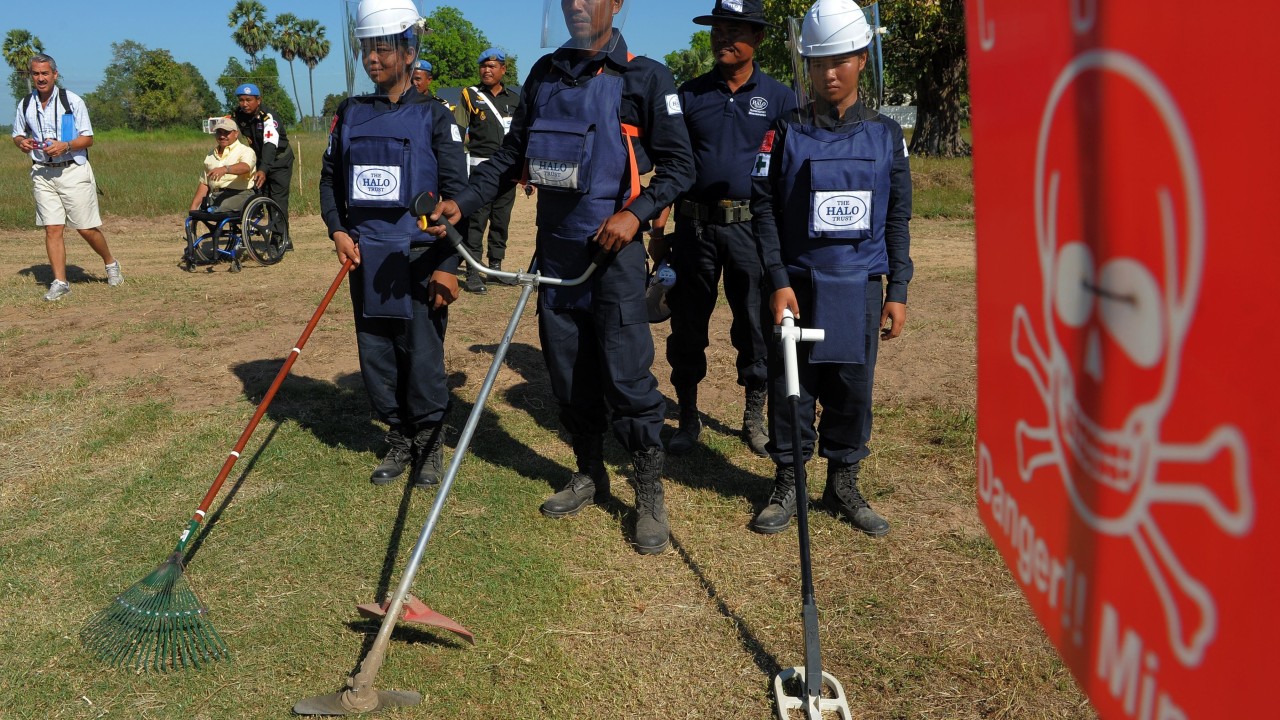 Cambodia extends mine-free deadline as villager, 2 deminers killed