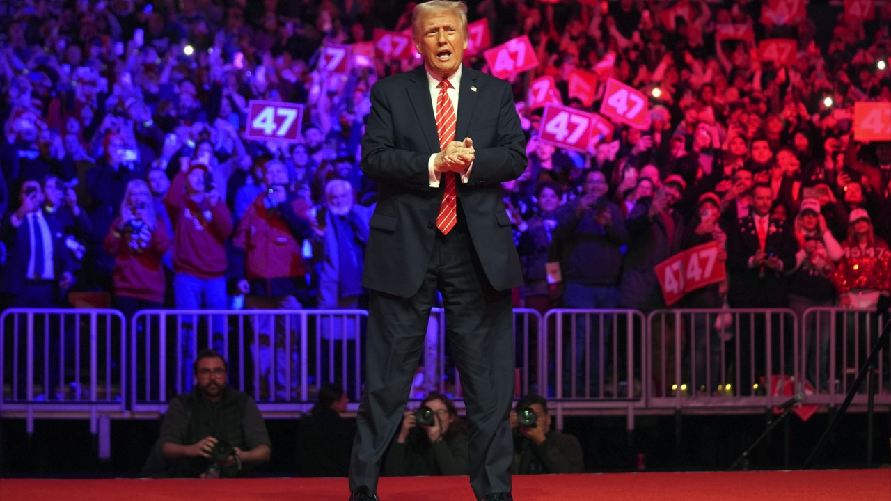 Trump promises ‘brand new day’, harsh immigration limits at pre-inauguration victory rally