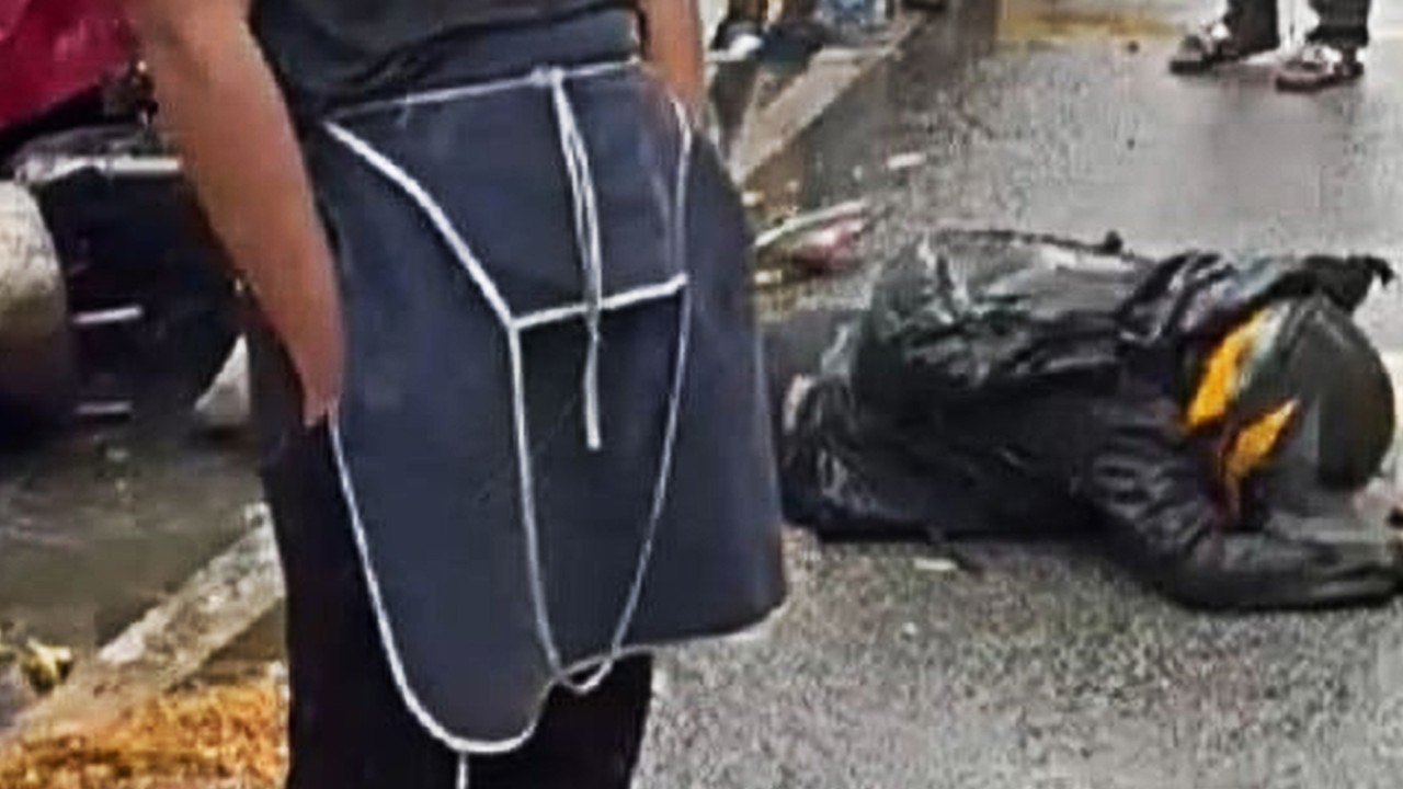 4 arrested in Malaysia for ‘shameful’ video of attack on disabled man as bystanders watch