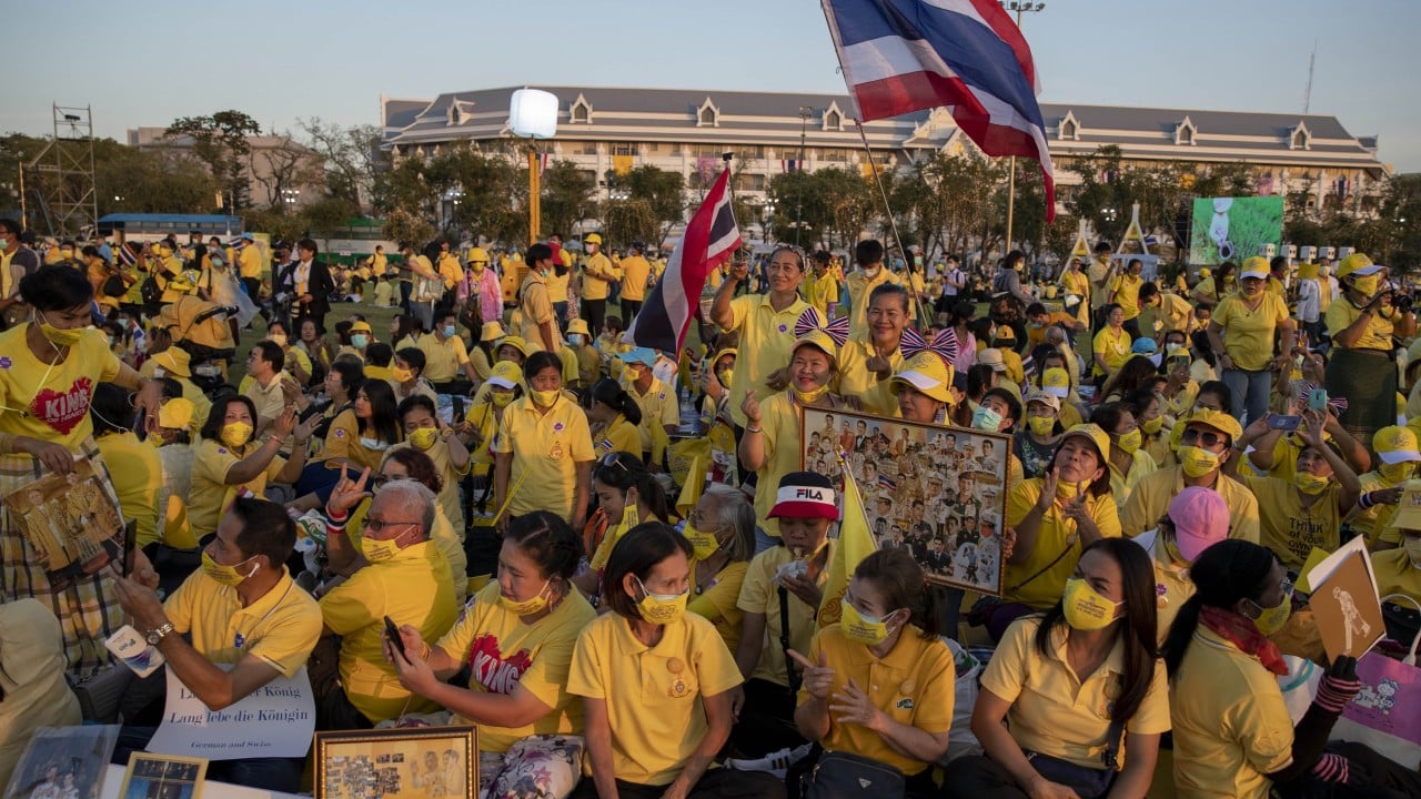 UN experts urge Thailand to ditch royal defamation laws