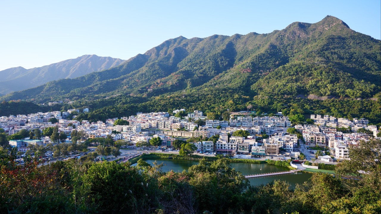 Hong Kong rescuers find two missing hikers after long helicopter search