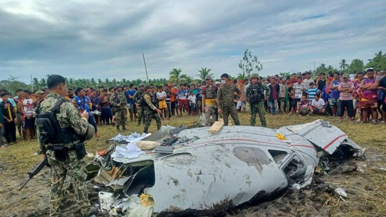 4 killed in US military-contracted plane crash in the Philippines