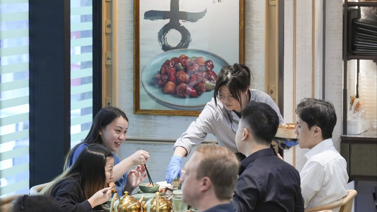 Hong Kong restaurants pull in HK$27.6 billion in fourth quarter