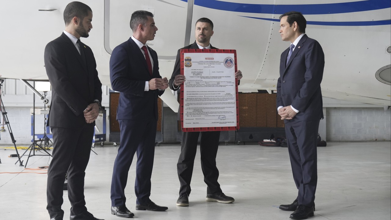 US seizes Venezuela government plane in Dominican Republic on Rubio visit