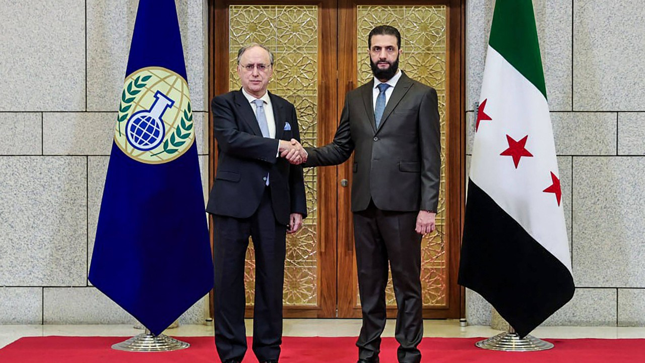 Syria’s new leaders meet with chemical weapons watchdog