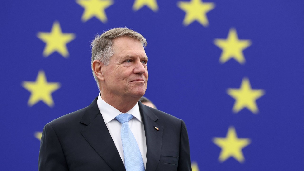 Romania’s president resigns before election re-run