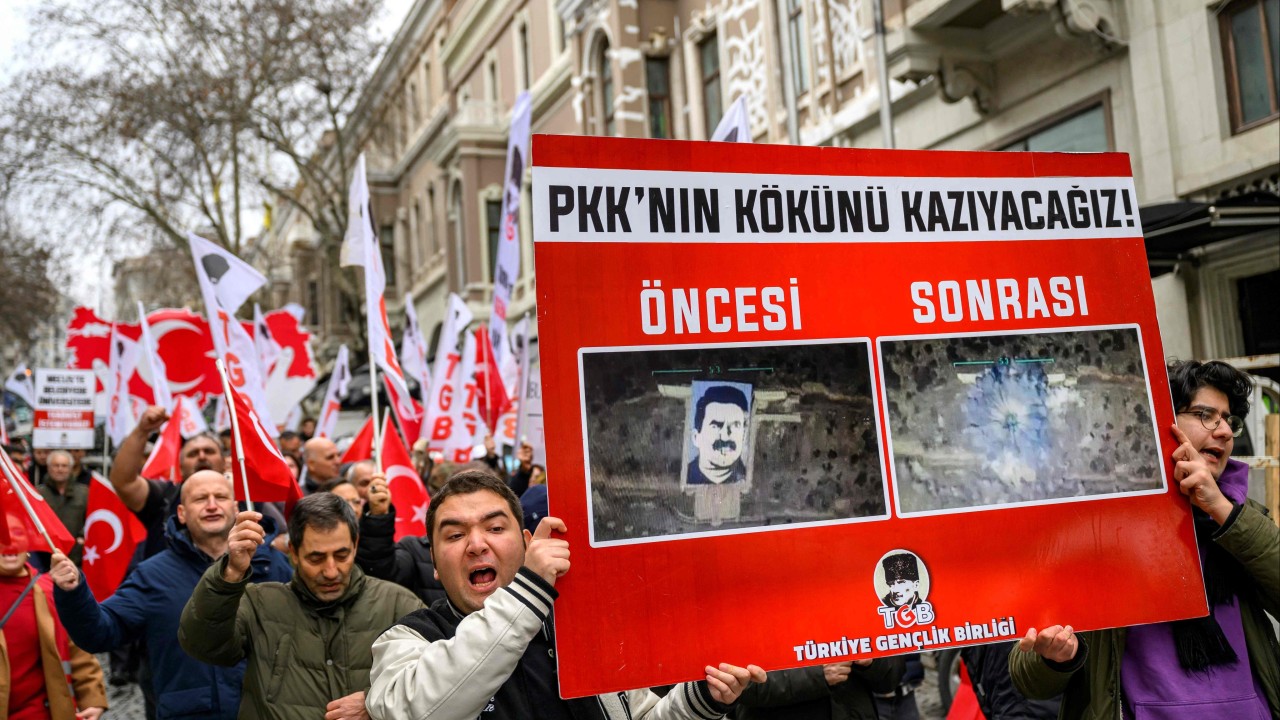 Turkish pro-Kurd MPs meet veteran Kurdish leader in Iraq