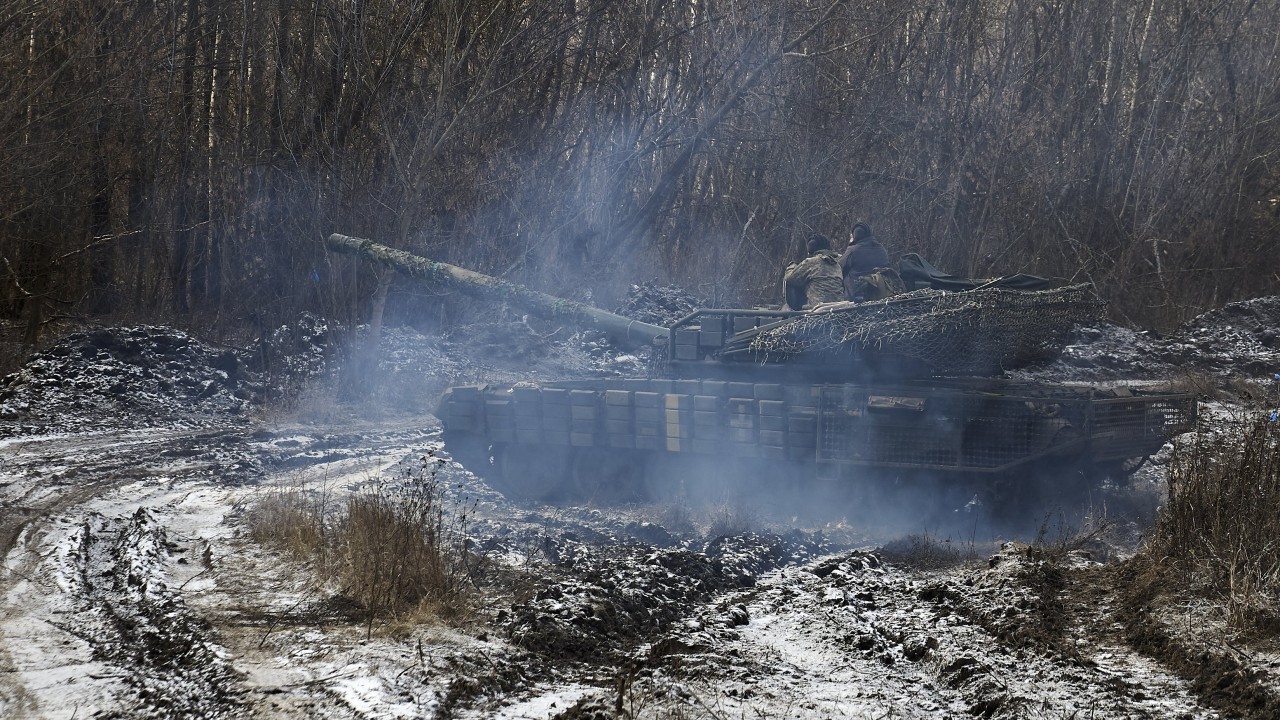 Trump’s rush for Ukraine deal with Russia’s Putin leaves Europe high and dry