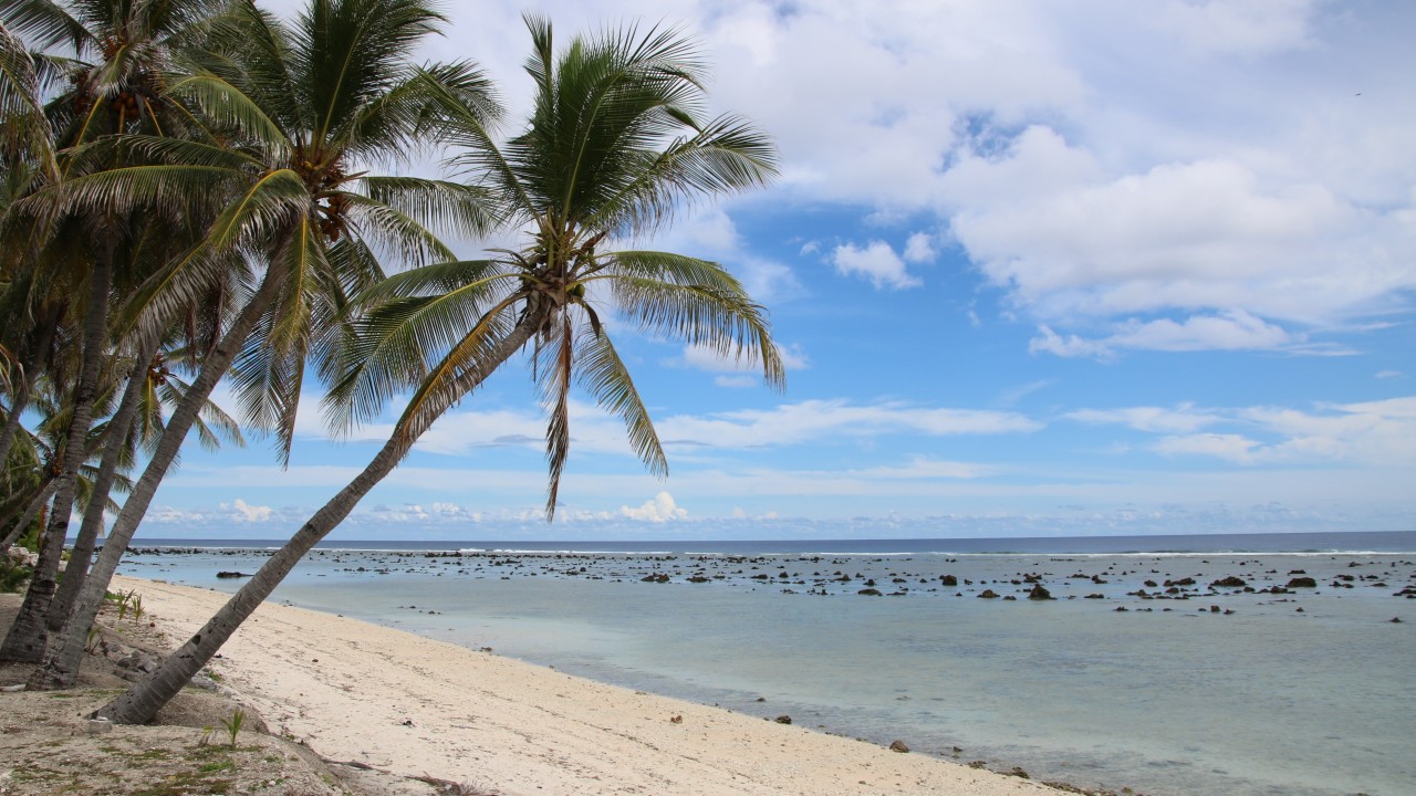 Australia to deport violent criminals to remote Pacific atoll