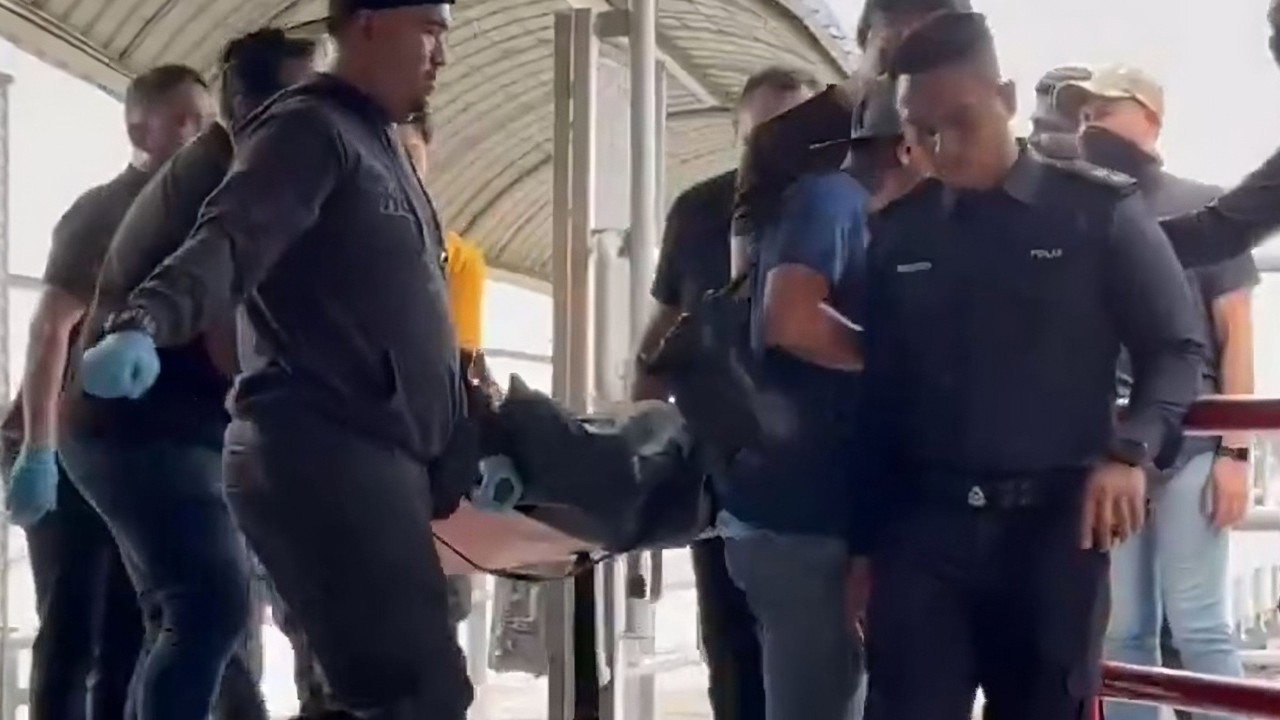 Malaysian mall gunman killed in shoot-out after Grand Theft Auto-style crime spree