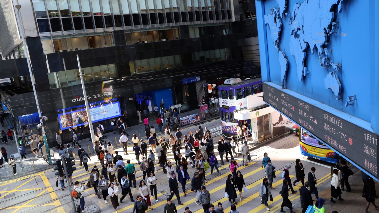 Hong Kong puts Islamic finance experts, accountants on immigration fast track