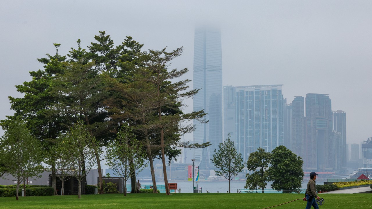 Relative humidity to hit 100% as Hong Kong braces for warmer, wetter weather this week