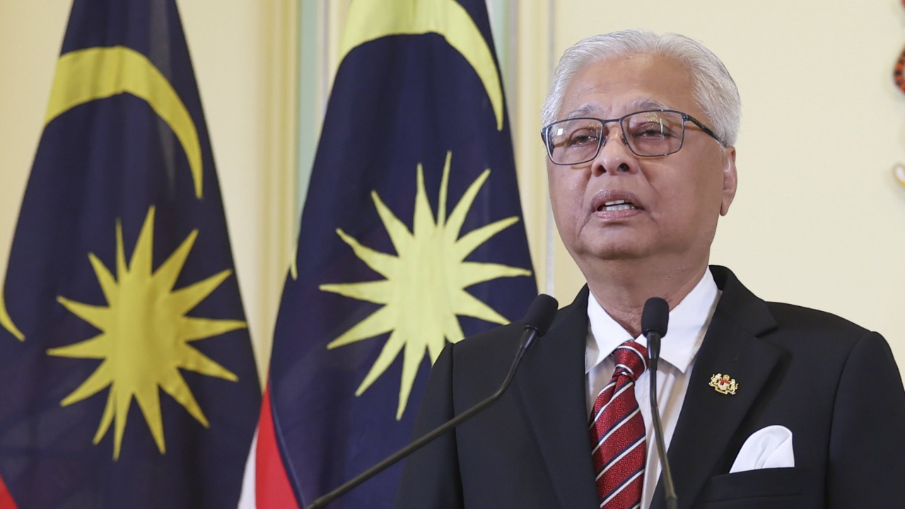4 aides of Malaysian ex-PM Ismail face corruption probe over US$22.7 million raid