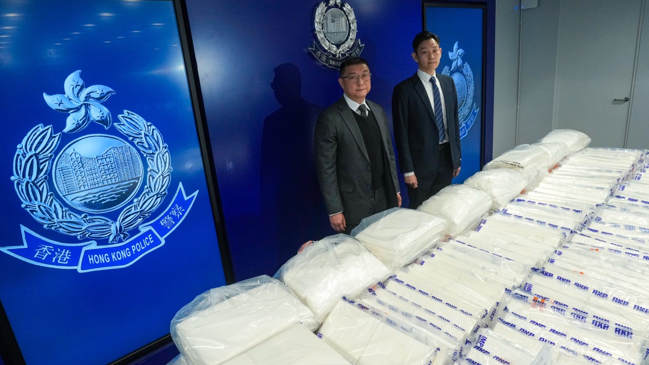 Hong Kong police seize suspected cocaine worth HK$430 million, 2 arrested