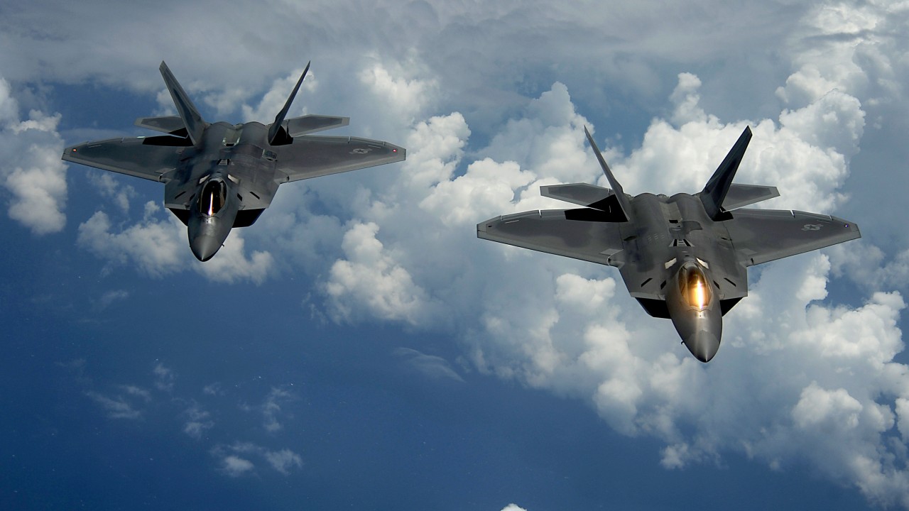 China’s online commenters seize on drop in F-22 engine performance data
