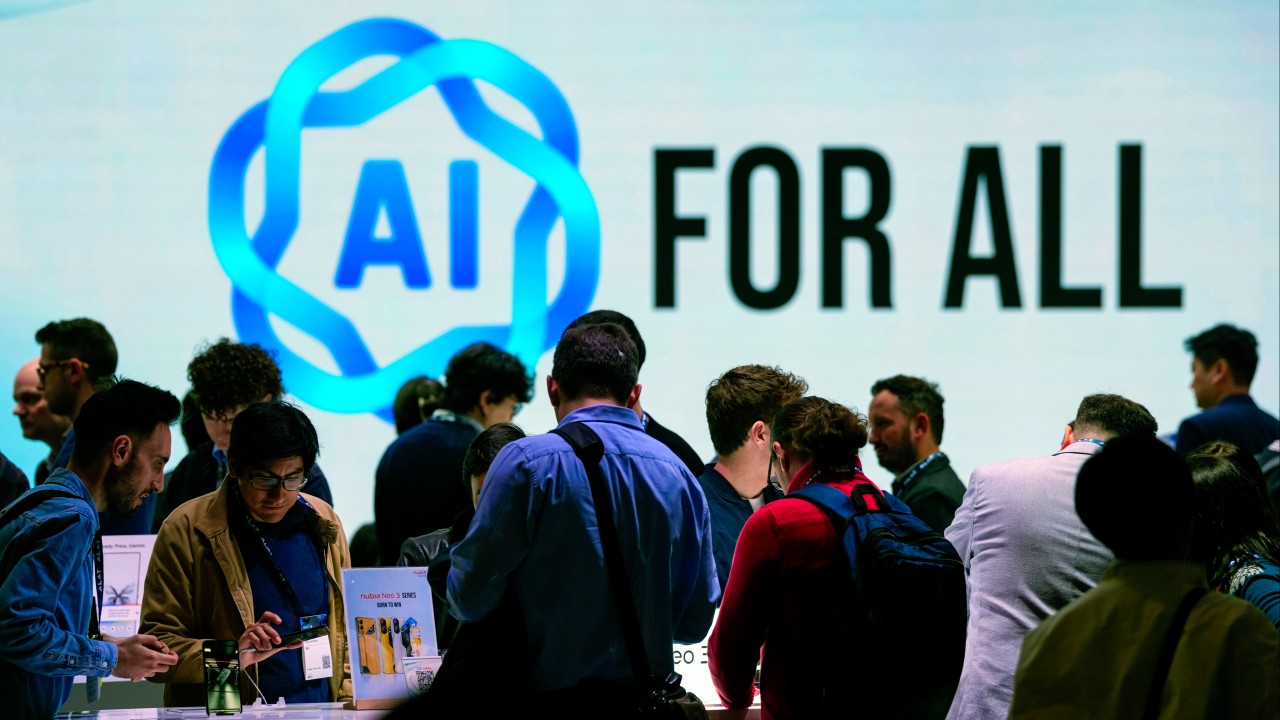 MWC 2025: Chinese smartphone makers turn to Google AI to compete globally