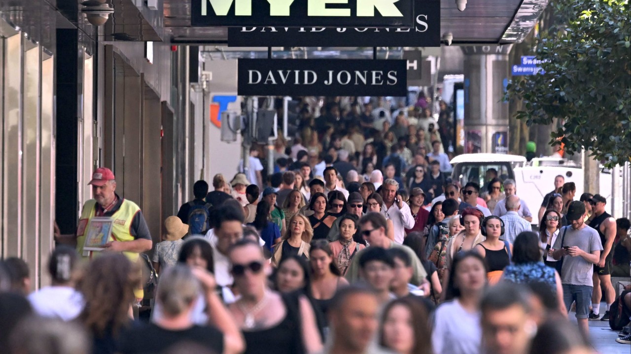 Australia’s gender pay gap narrows but women still paid 18.6% less