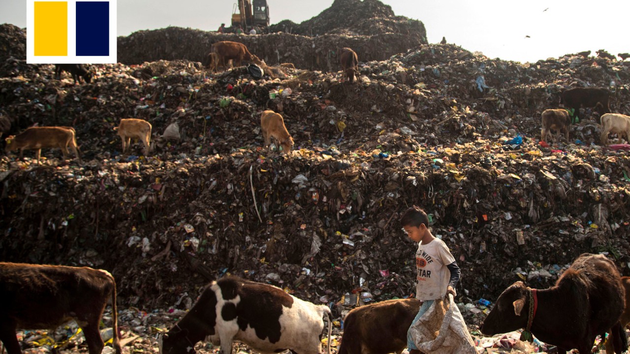 New Delhi vows to flatten monster garbage pile