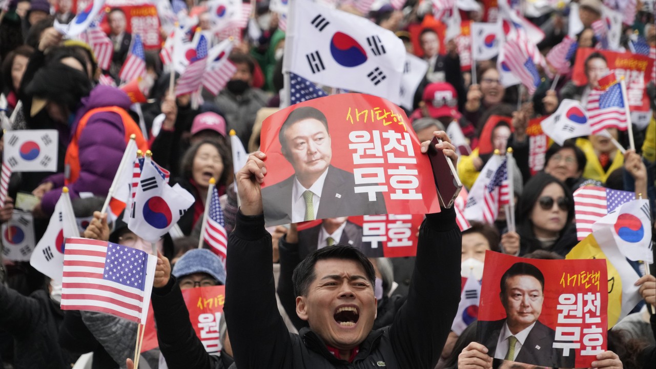 South Korean court orders release of suspended president Yoon Suk-yeol