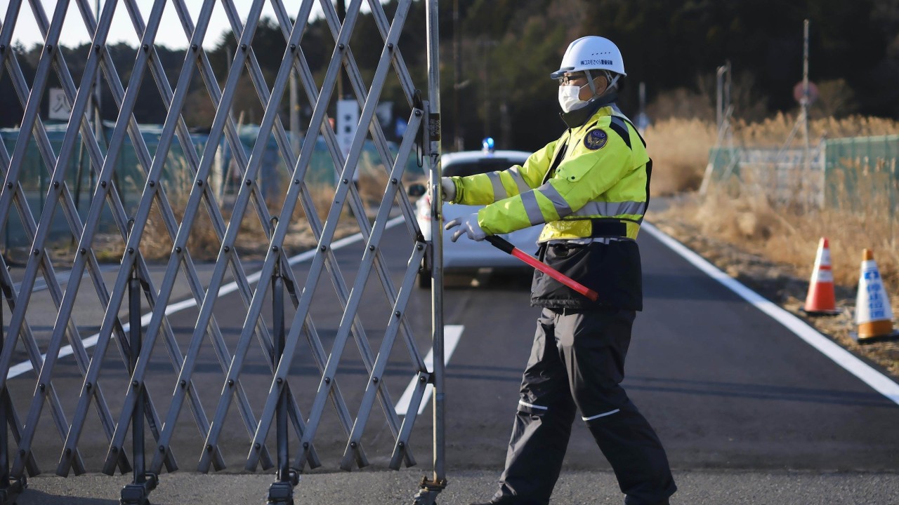 Chinese tourists are drawn to nuclear disaster-hit Fukushima despite radiation fears