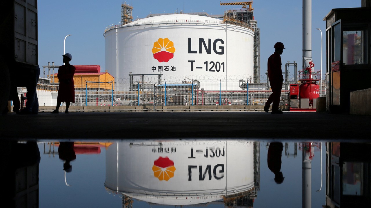 As Chinese gas investments in Africa take off, oil imports sink