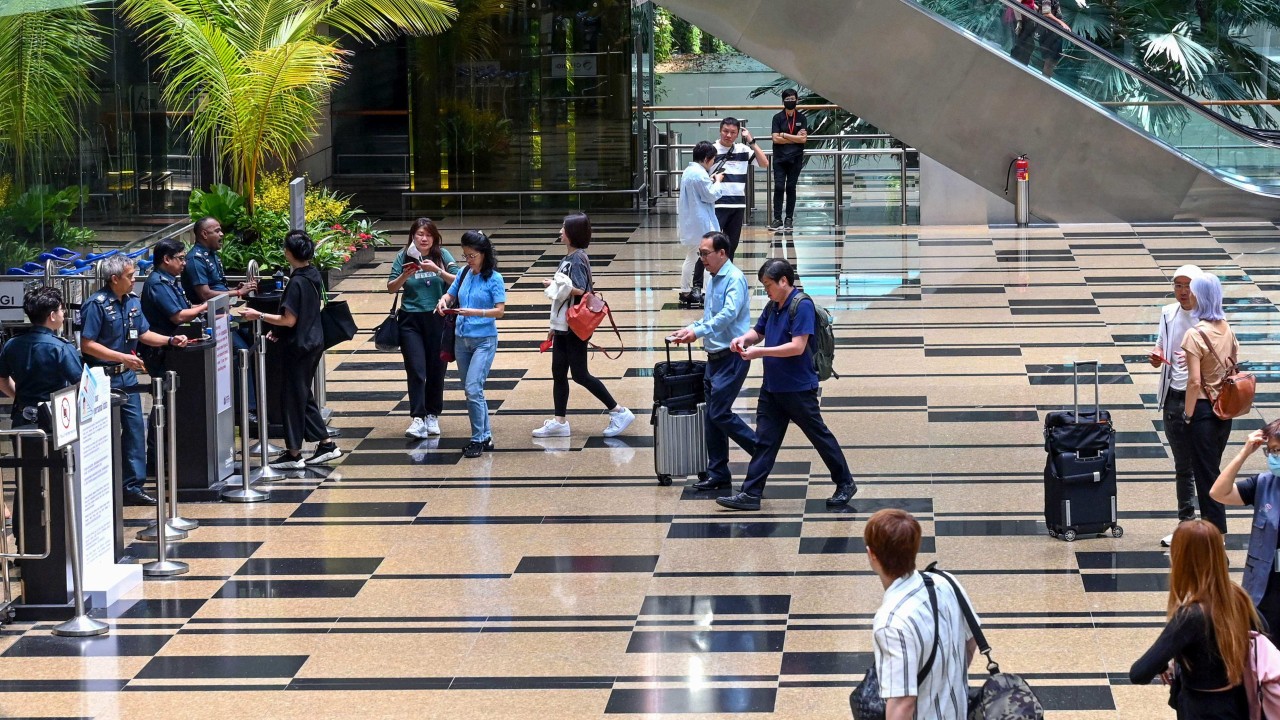 British man faces charges for Singapore airport ruckus over misplaced phone