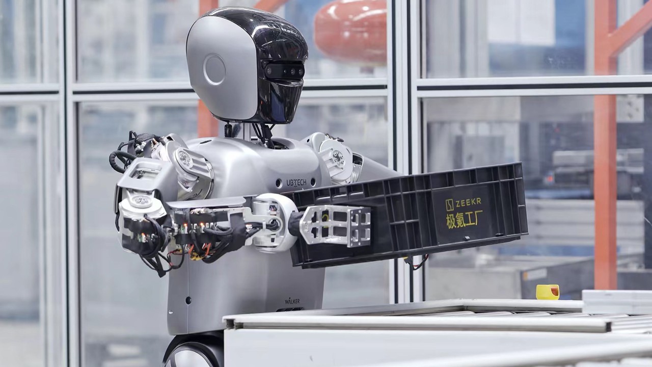 UBTech partners with furniture chain to bring 10,000 robots to Chinese homes