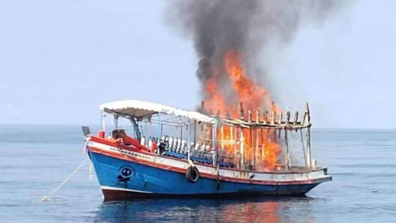 British woman trapped in toilet dies in Thai dive boat fire