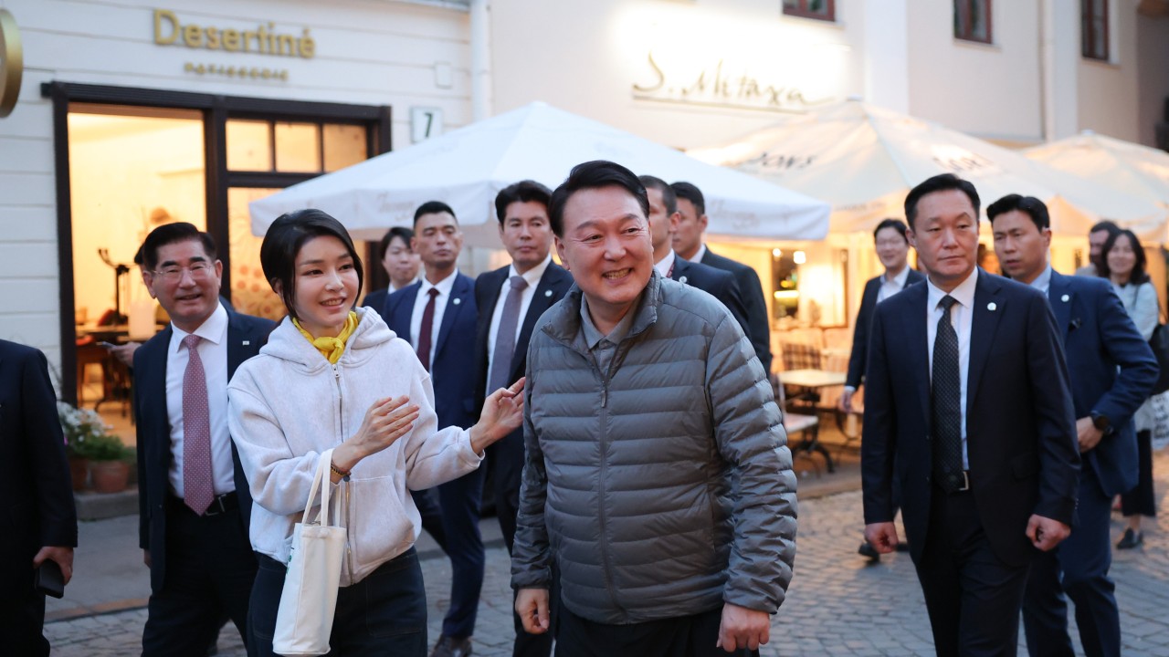 South Korean first lady blasted security for not firing guns during Yoon’s arrest