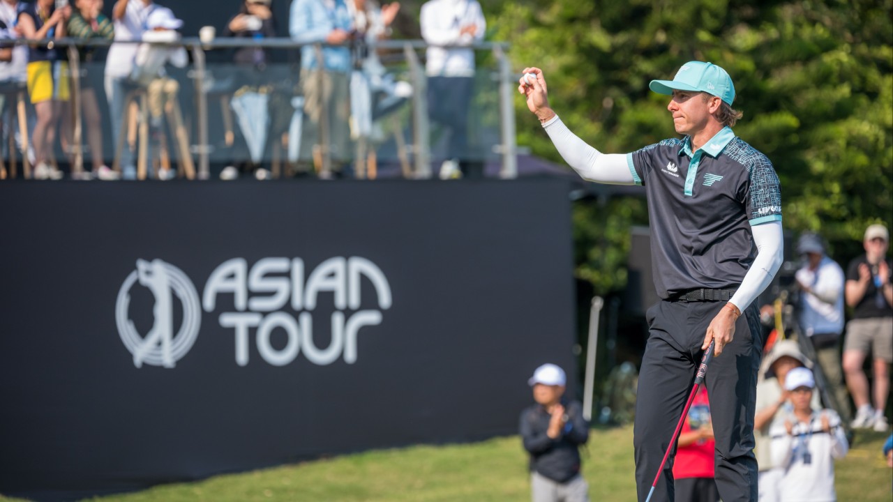 Ortiz outduels Reed to claim Macau title, LIV Golf trio win Open Championship spots
