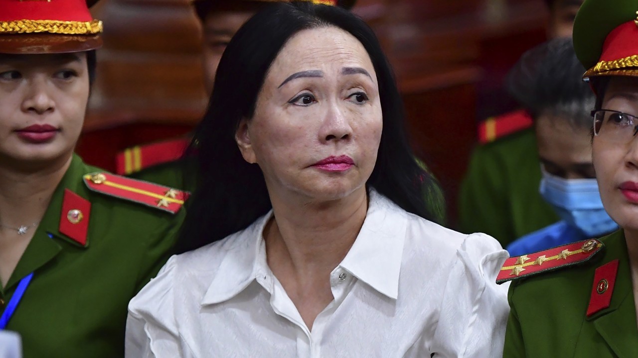 Vietnamese tycoon facing death sentence scrambles to repay fraud billions