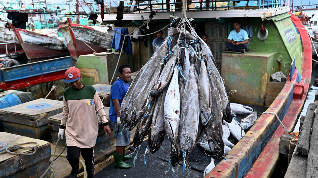 Indonesian fishermen sue US food giant Bumble Bee Seafoods in landmark forced labour case