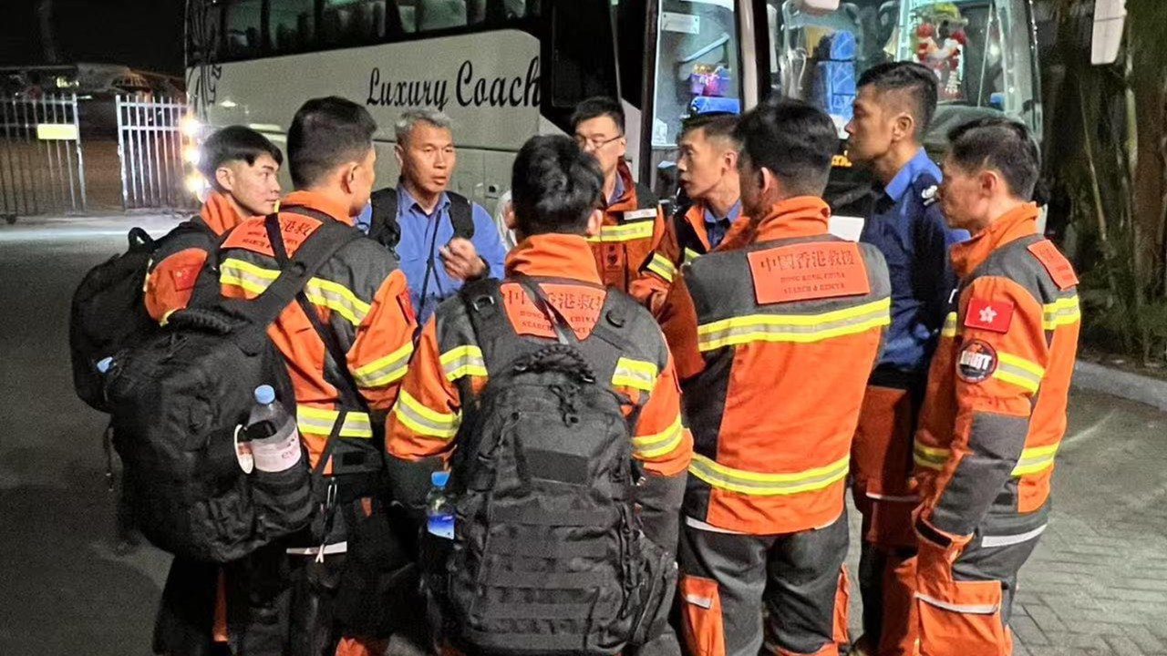 Hong Kong rescue team set to begin work in quake-hit Myanmar