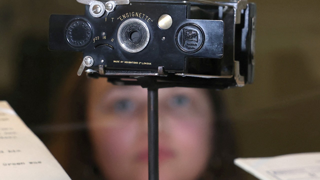 MI5 reveals secrets and tools of real-life James Bonds throughout its history