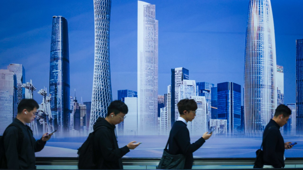 Given prevailing headwinds, Hong Kong has the big opportunity as an offshore yuan hub: CICC