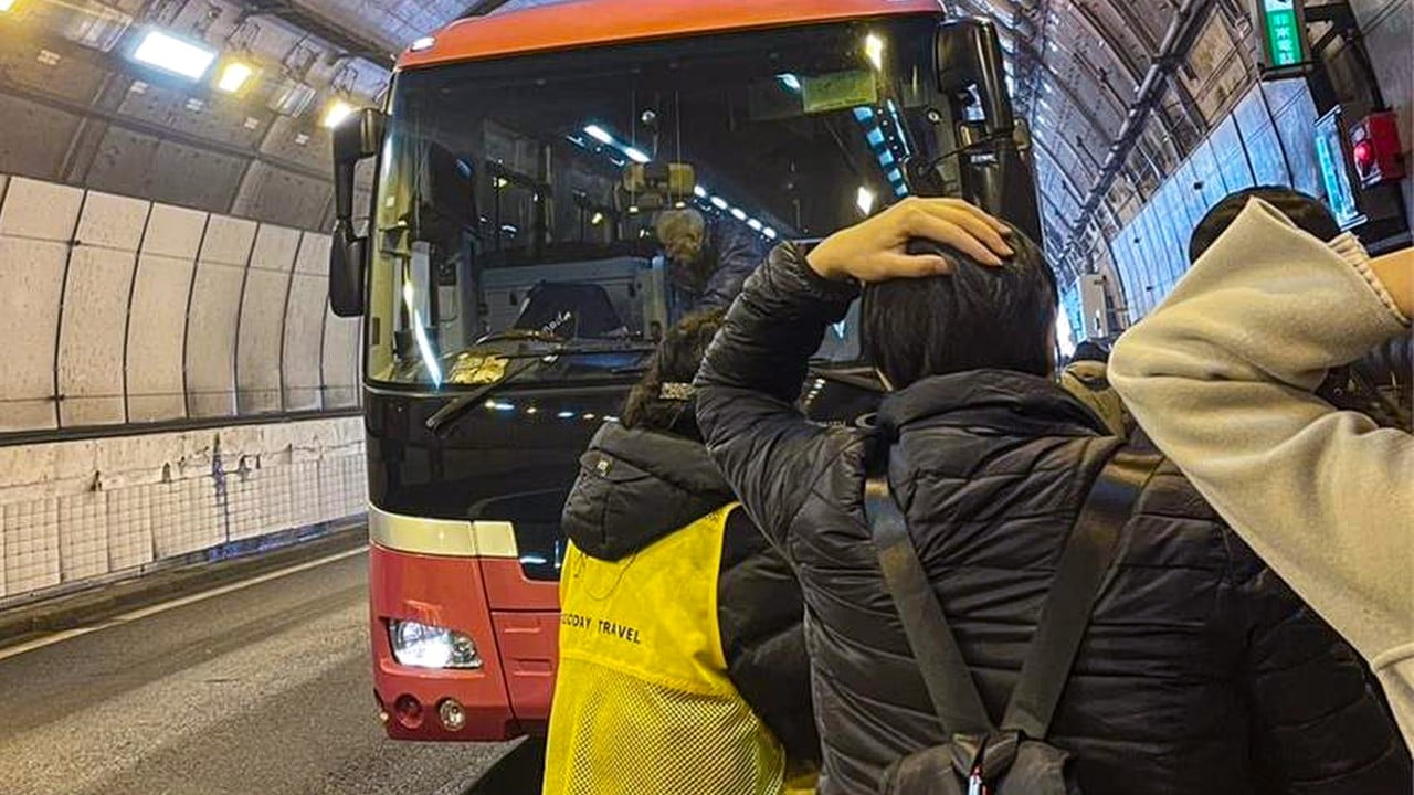 Hongkonger among 44 injured in collision between 2 Tokyo tour buses