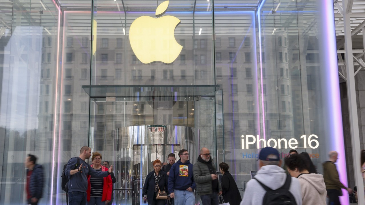 ‘Like busy holiday season’: Apple stores see rush of iPhone shoppers ahead of US tariffs