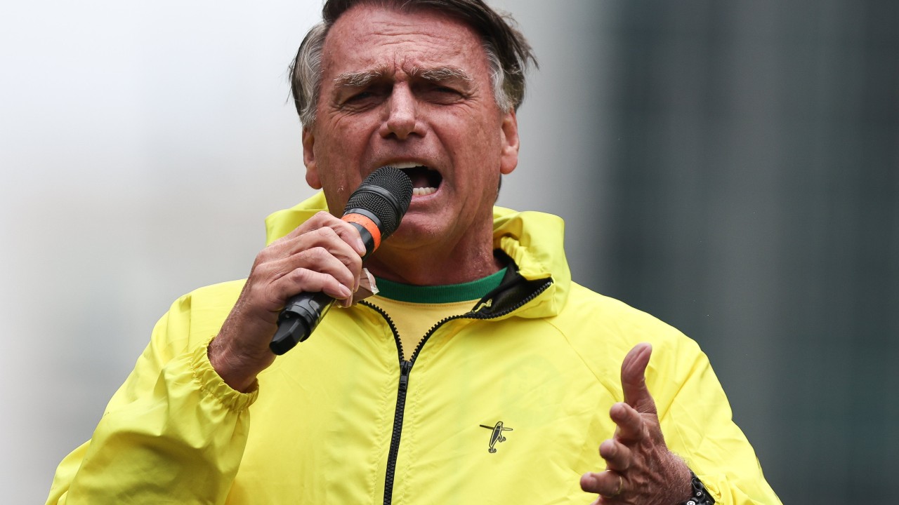Brazil’s Bolsonaro hospitalised with abdominal pain, in ‘stable’ condition