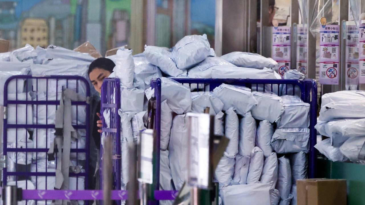 Hong Kong exporters warned against evading US tariffs on small parcels